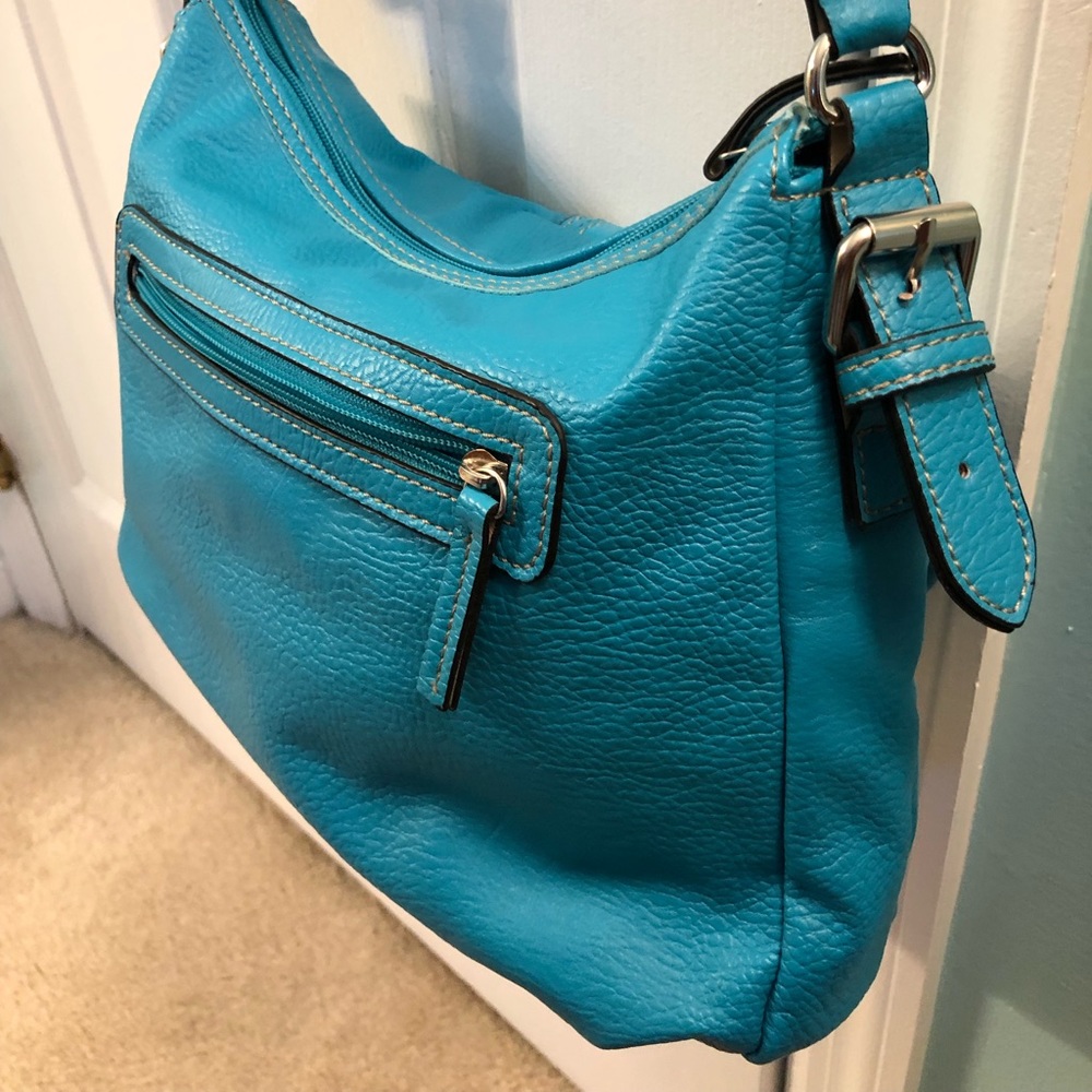 NWOT Chaps purse. - Picture 3 of 8